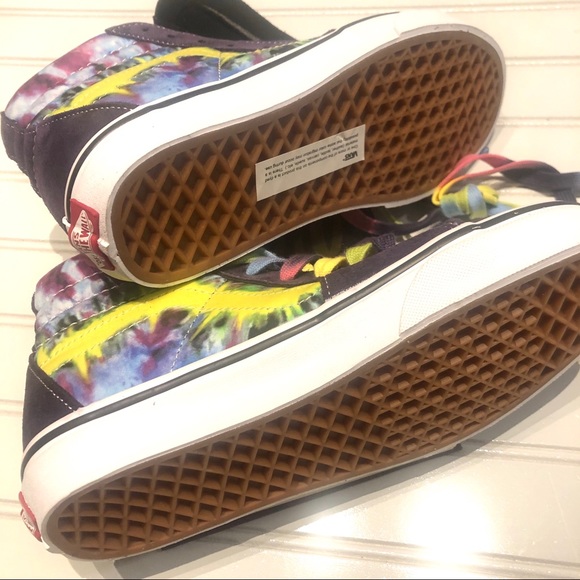 Vans - Picture 8 of 8